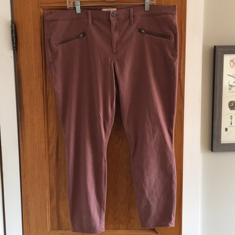 GAP True Skinny Mauve Chinos